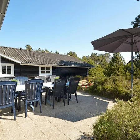 Nice home in Rømø w/ Sauna, WiFi&4 Bedrooms * Romo