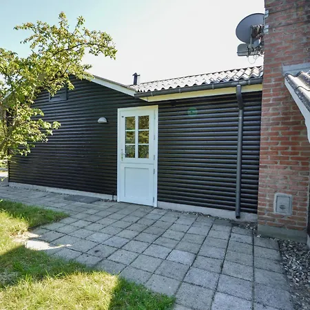 Beautiful In Romo With Kitchen *